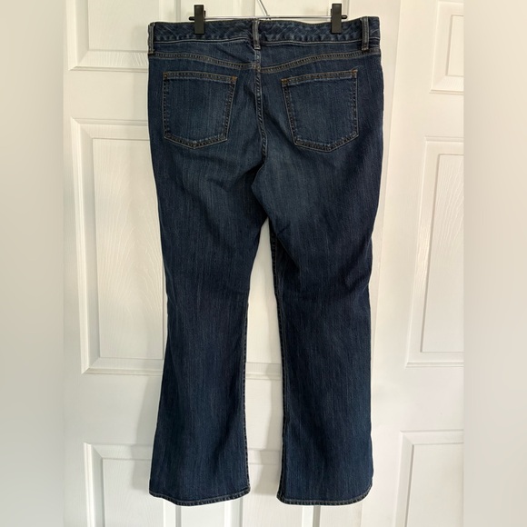 HP🎉 GAP Dark Blue Curvy Low Rise Stretch Women's Jeans Size 16 - Picture 2 of 5